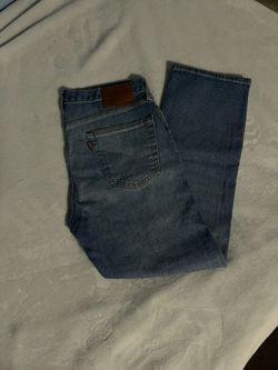 501 levis jeans
