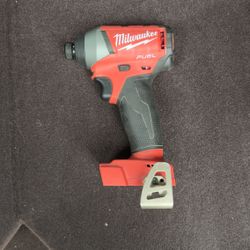 Milwaukee M18 Fuel Impact Driver 