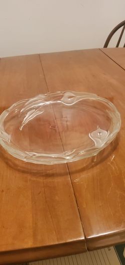 Mikasa Crystal  Frosted Serving Platter( Cala lily) 12"⁸