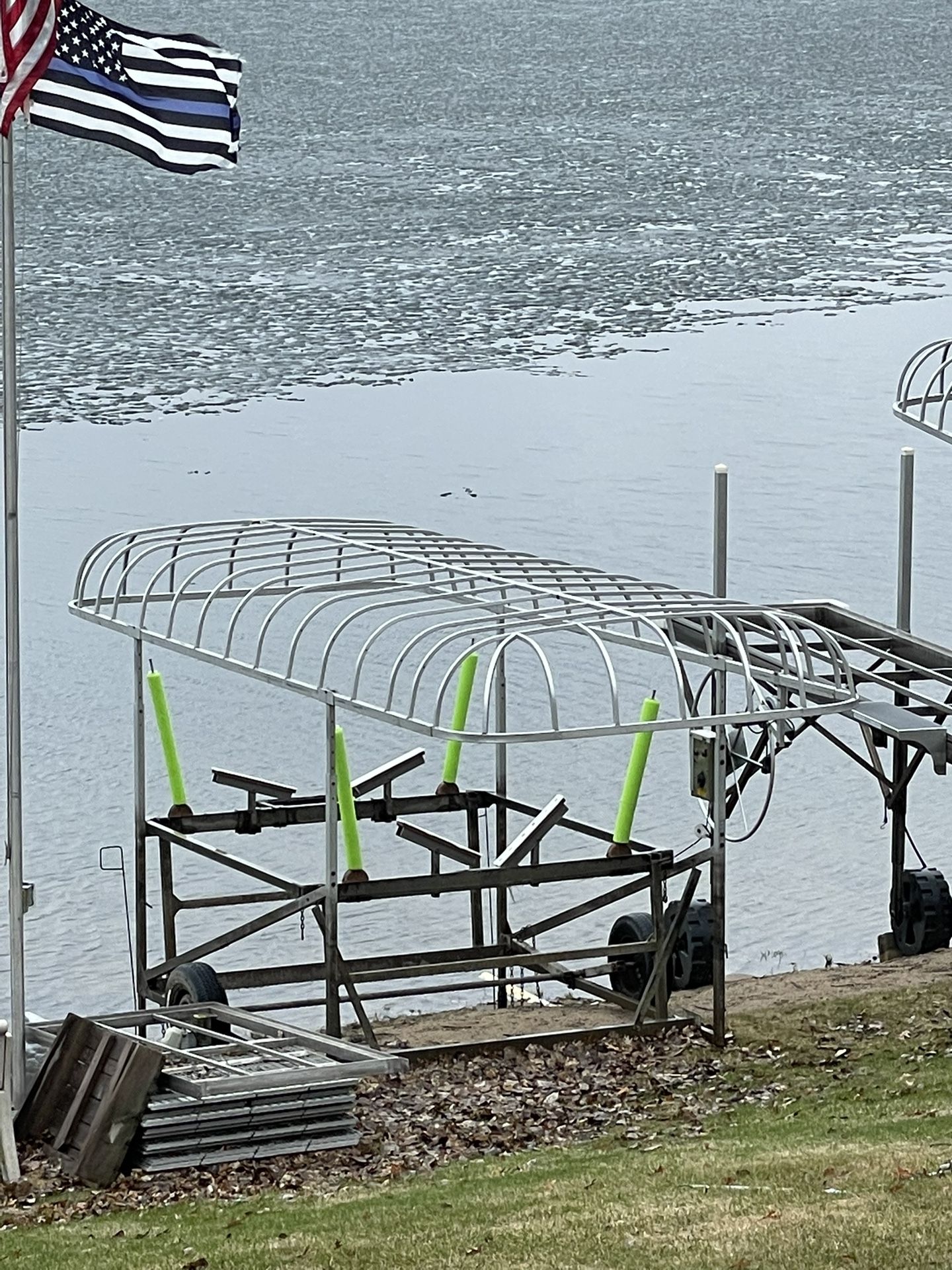 Shoremaster Boat Lift