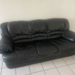 Black Leather Sofa And Love Seat 