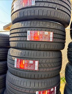 235/40/19 super max vendo un set de llantas nuevas con 50,000 millas de garantía ✅🤩I am selling a set of new tires with a 50,000 mile warranty ✅