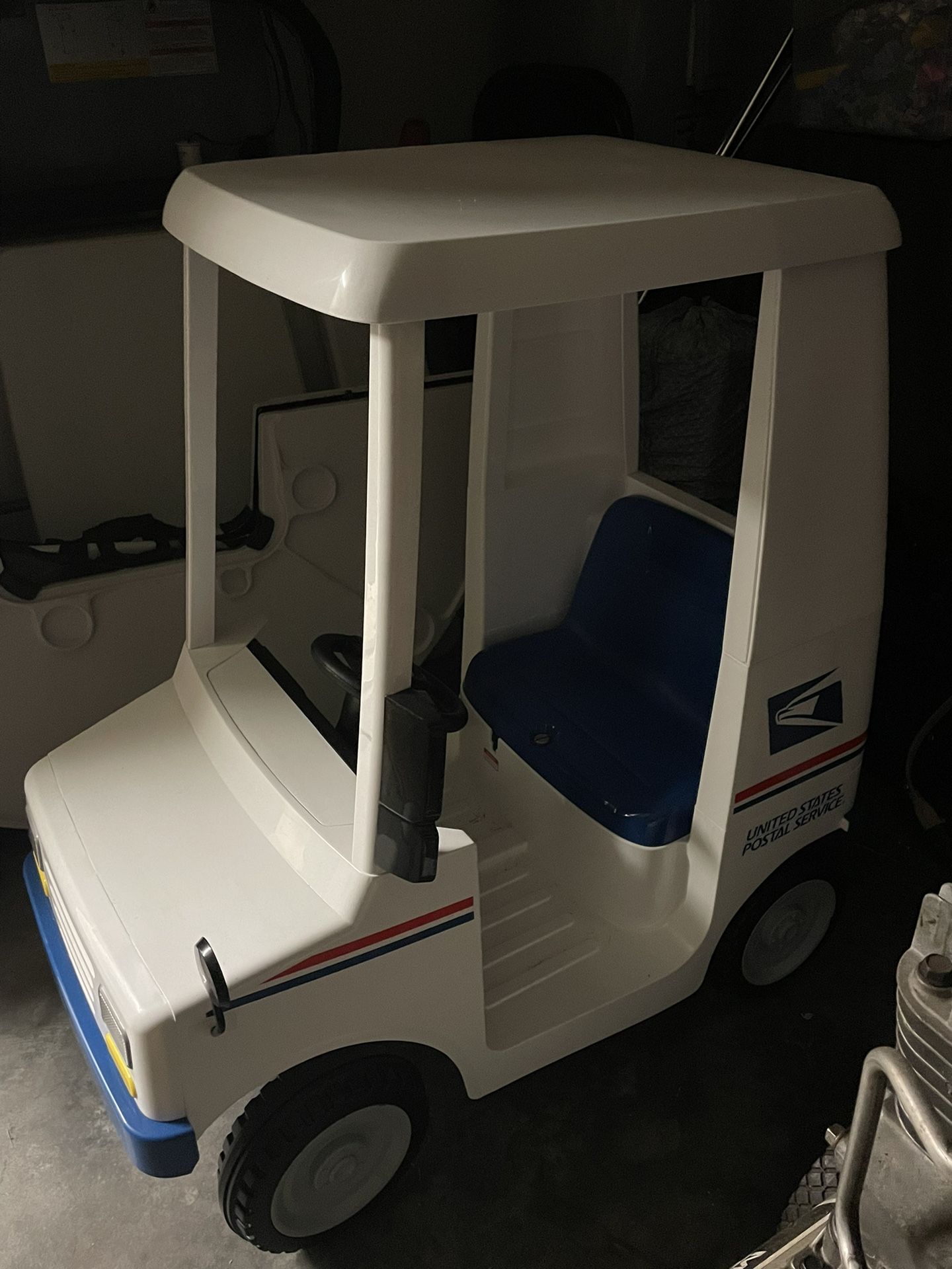 Power Wheels Mail Truck