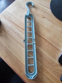Free Hangers