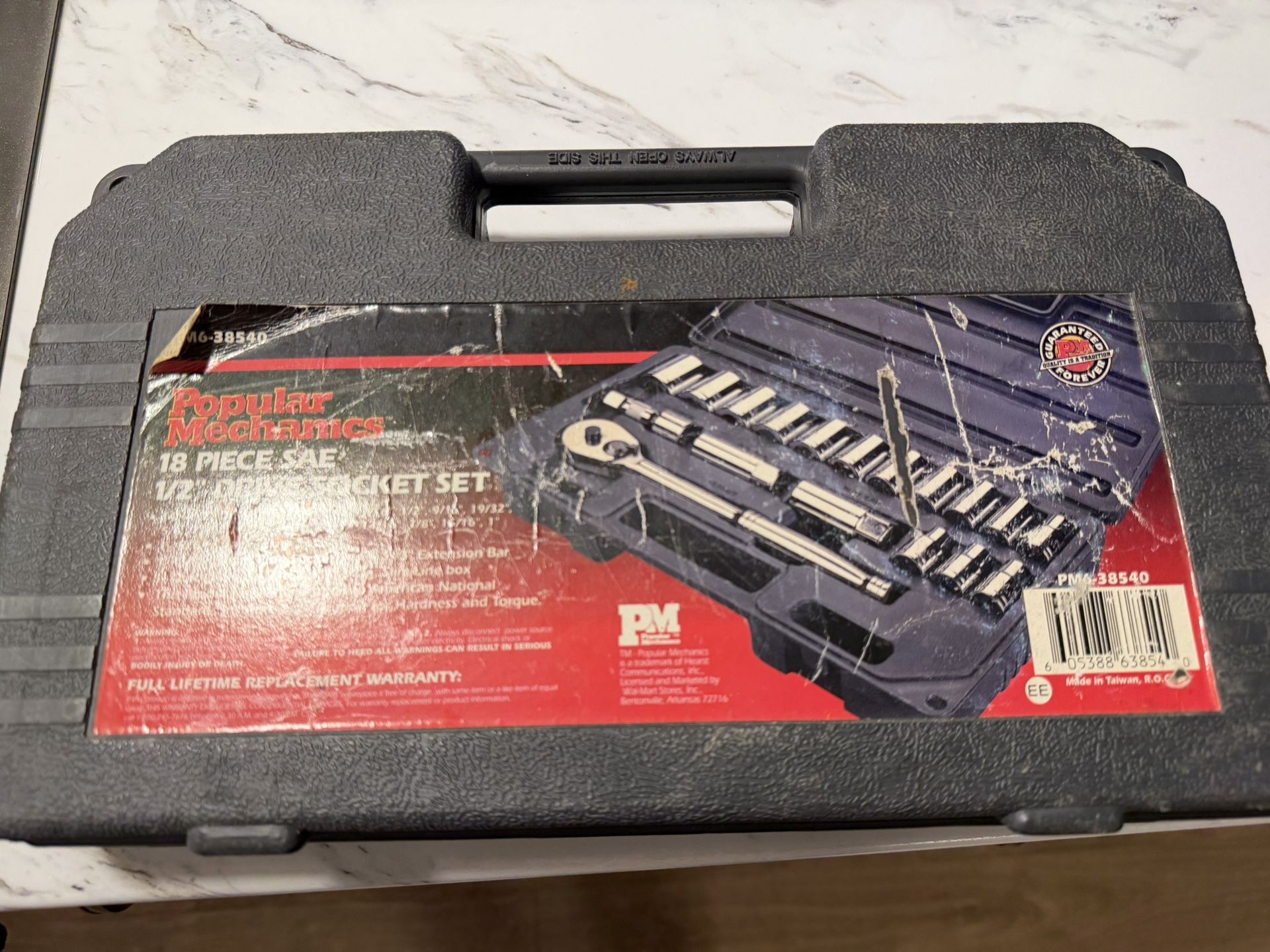 Pop mechanics SAE Drive socket set half inch. 