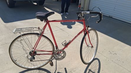 Schwinn ten speed bike