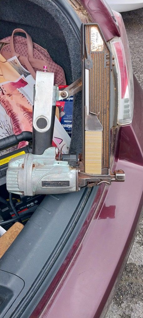 7/16 staple gun