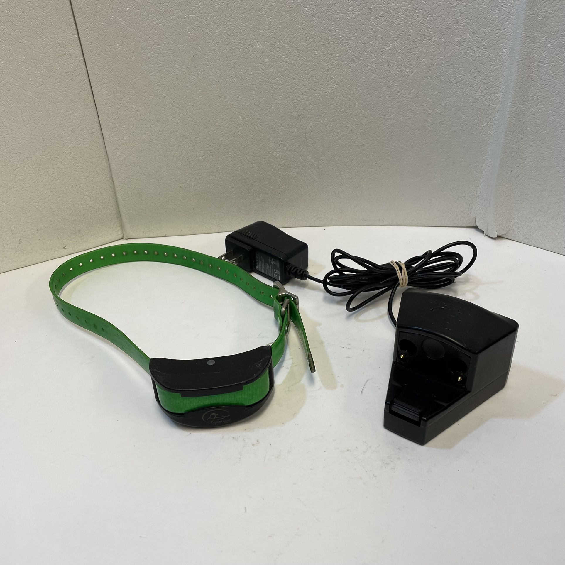 Sport Dog Sportdog Training Collar W/Charger SR300 SWR2 NO REMOTE