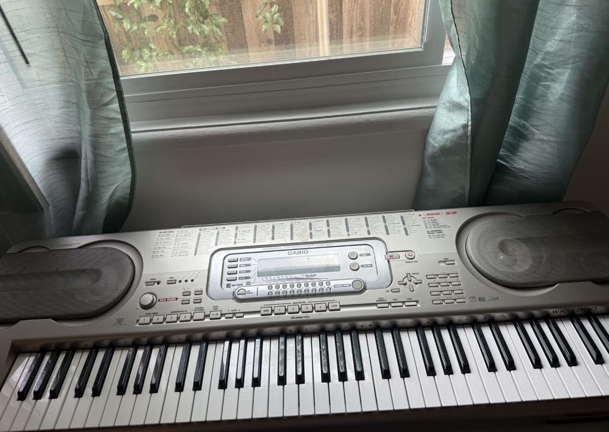 CASIO WK-3300 DIGITAL KEYBOARD W/ DRAWBAR ORGAN FUNCTIONALITY