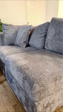 Modern Gray Modular Sofa / Deep Seat Couch – Excellent Condition