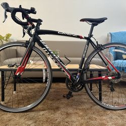 Lightweight Specialized Allez Road Bike 