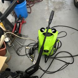 Pressure Washer 1800 Psi 