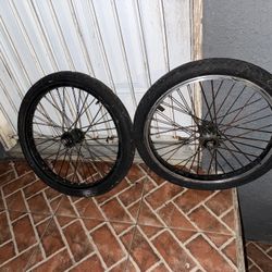 90’s Gt mohawk rims and tire 