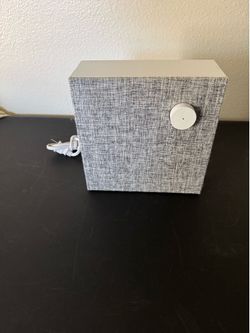 Ikea ENEBY 20, Bluetooth Speaker, White (E1720). Speaker is in good working condition