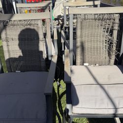 Free Chairs 