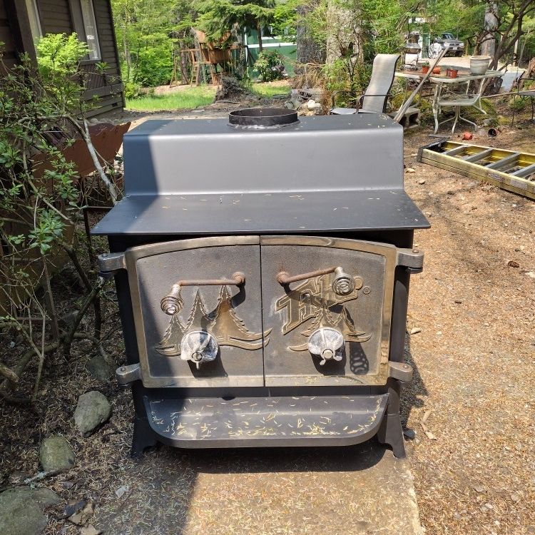Fisher Wood Burning Stove for Sale in North Bend, WA - OfferUp