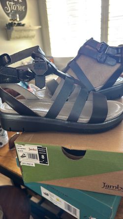 Women’s Sandals