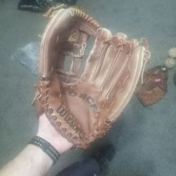 Wilson Baseball GLOVE 