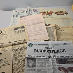 Vintage Newspaper Lot Sarasota Herald Tribune 2001, 1953 Cleveland Press, 1978 Fair Ads