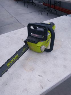 Cordless chainsaw