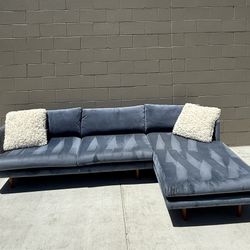 AllModern Blue Velvet Sectional - WE DELIVER 🚚✅