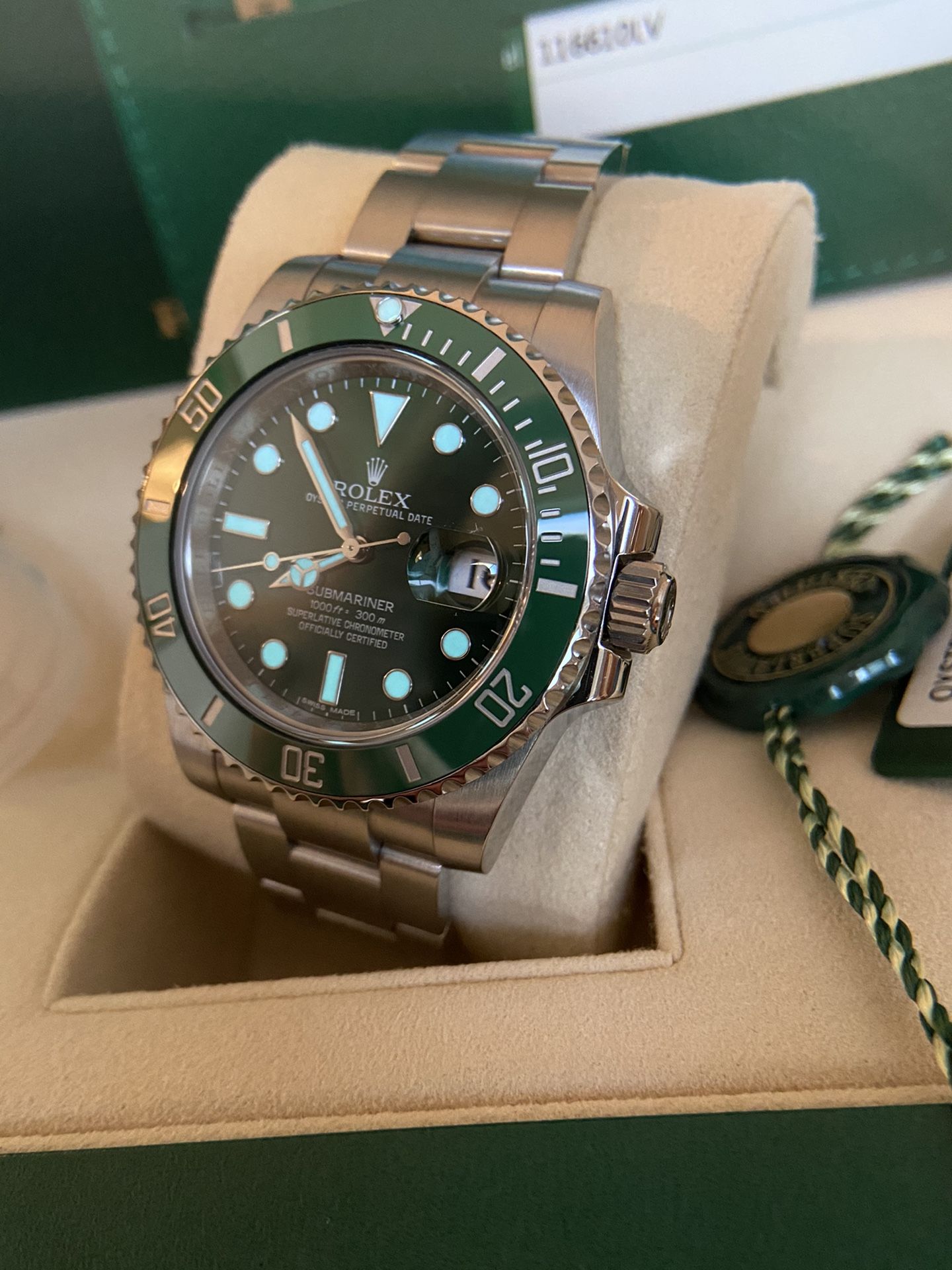 Rolex Submariner 🟢🟢HULK 🟢🟢116610LV cheap ! Open name !