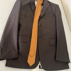 Men’s Suit 