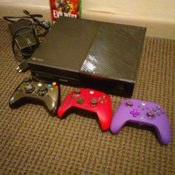 Xbox One Console 3 Remotes And A Game 