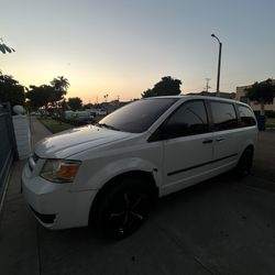 Dodge Caravan 