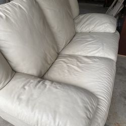 Great Cream Color Leather Sofa Recliner 
