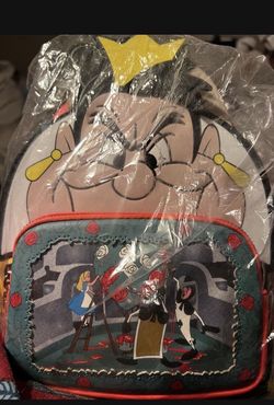 Queen Of Hearts Loungefly Backpack New $55