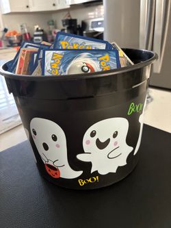 Bulk Pokémon Trading Cards Lot