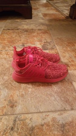 Adidas kids running shoes. Size 3