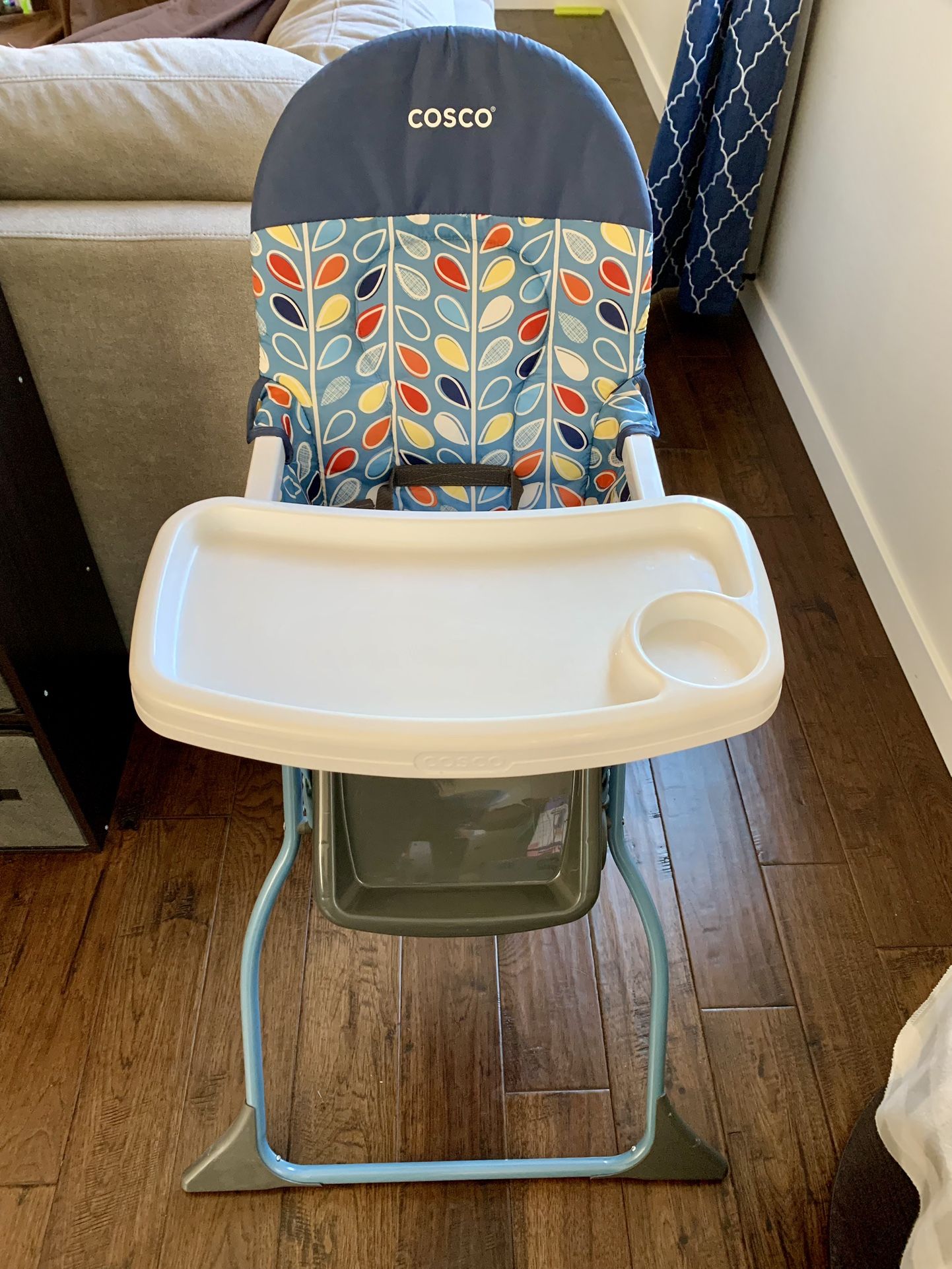 Cosco Simple Fold High Chair Good Condition