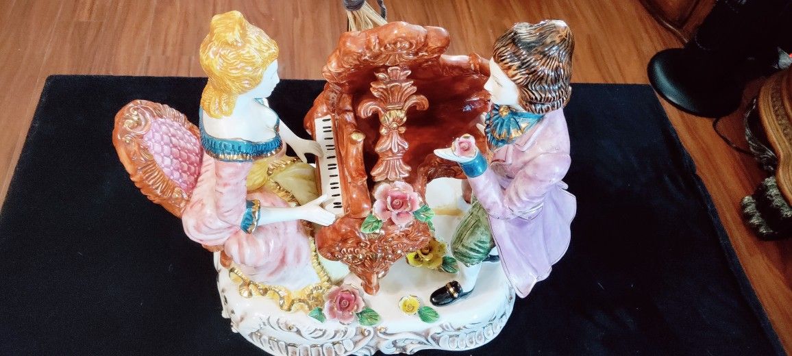 capodimonte porcelain Lamp