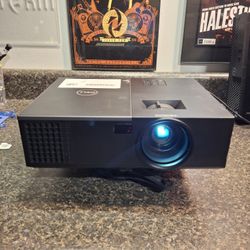 Dell 1550 DLP Projector