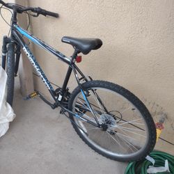 Mountain Bike Like New 