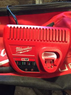 Milwaukee M12 charger