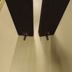 Dcm Speaker In Excellent Condition 