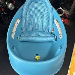 MOBY 3-Stage Whale Bathtub With Sling