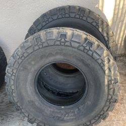 37x12.5r16LT PAIR OF TIRES