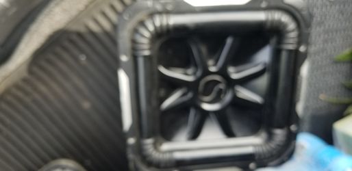 Subwoofer kicker 10"