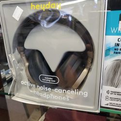 Bluetooth Headphones New 50.00