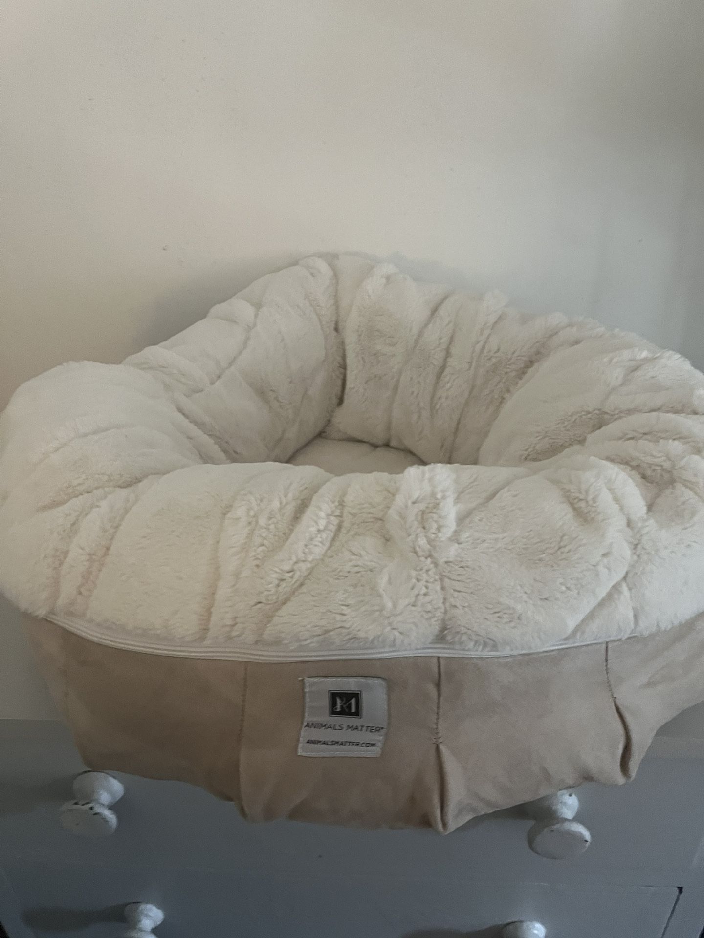 Animals Matter Luxury Dog Bed Small