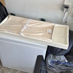 Baby Changing Station 