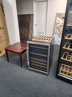 Vinera Para 42 Botellas Nuevo De Paquete 