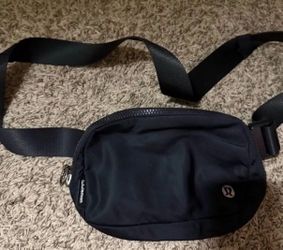 Lululemon Fanny pack