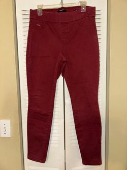 Nine West Heidi Pull-On Skinny Pants in Burgundy / Wine - Size 8