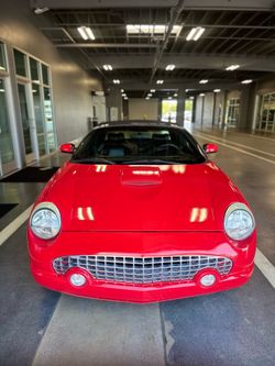 2005 Ford Thunderbird