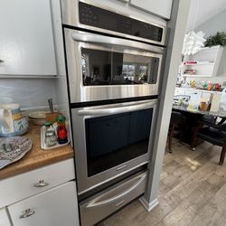 Kitchen Aid Built In Oven/microwave 